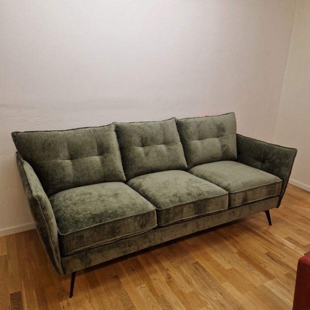 Bild på Sophia 3-sits soffan från Ermatiko (butiks ex)