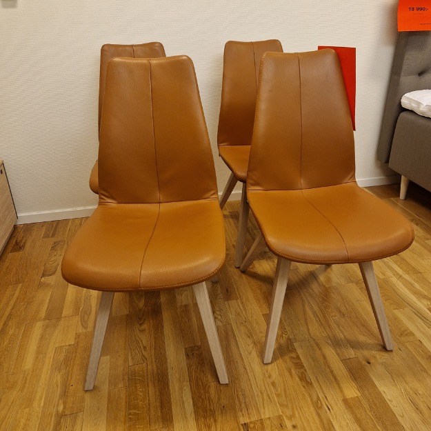 Bild på 4st Aroma stolar från Brunstad (butiks ex)
